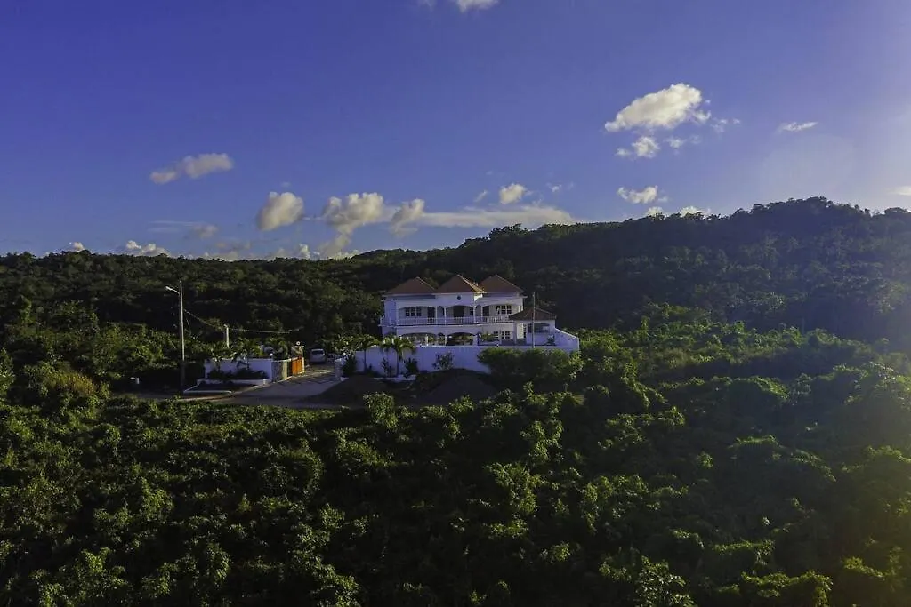 Bourne Paradise Villa Oracabessa